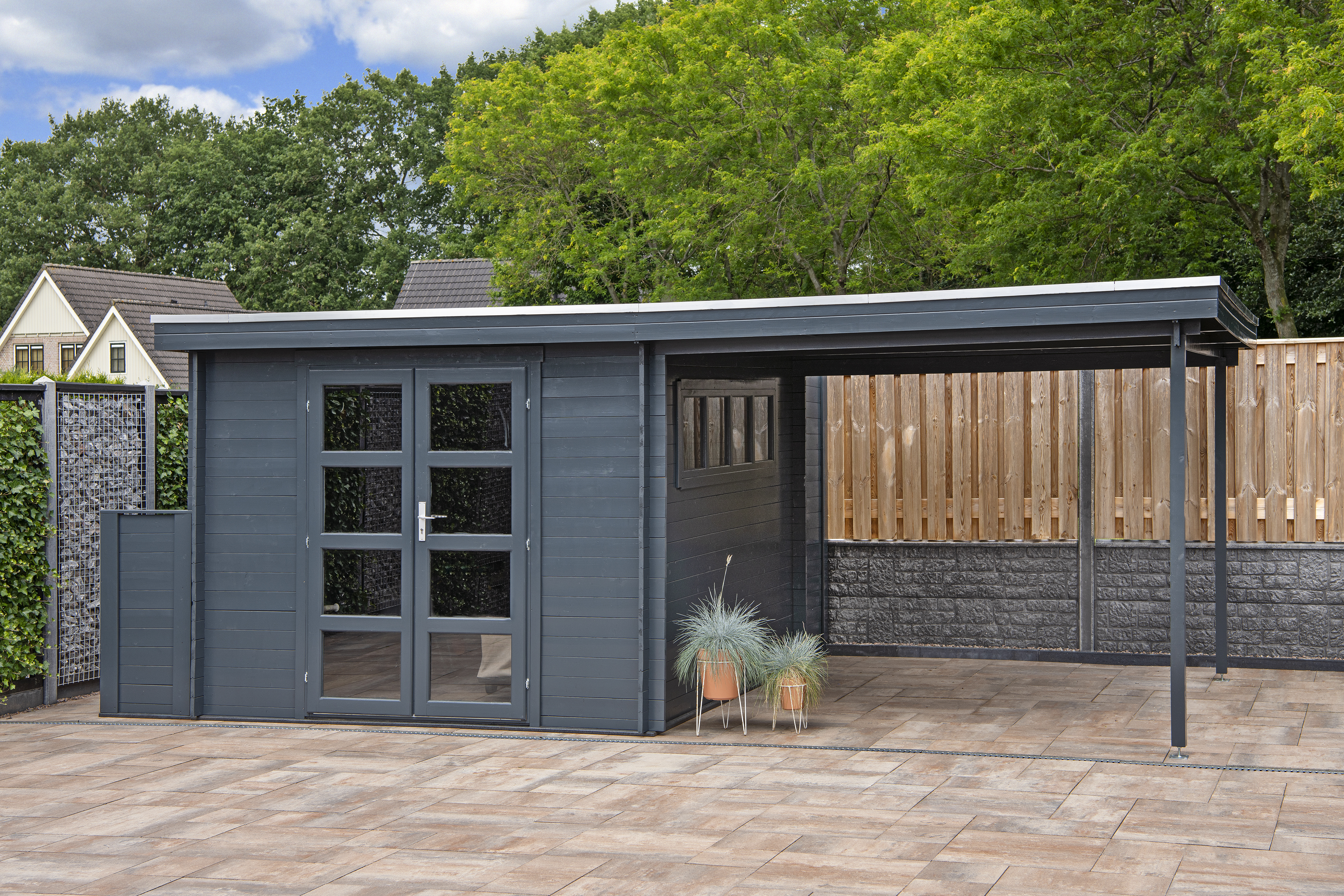 Blokhut - Tuinhuis Dellinger | 28 mm | vuren honinggeel geïmpregneerd Blokhut - Tuinhuis Dellinger | 28 mm | vuren honinggeel geïmpregneerd
