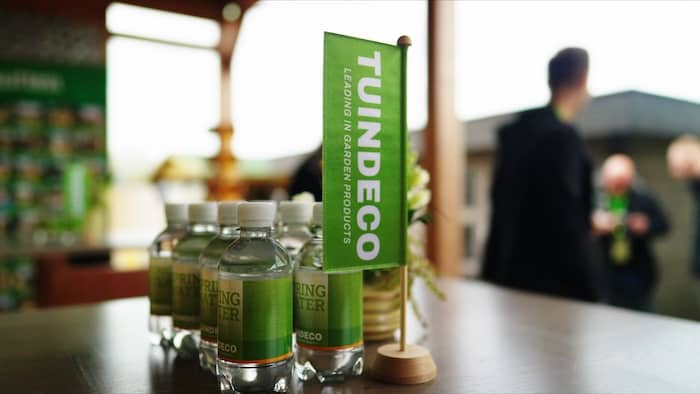 Kortingen en winacties