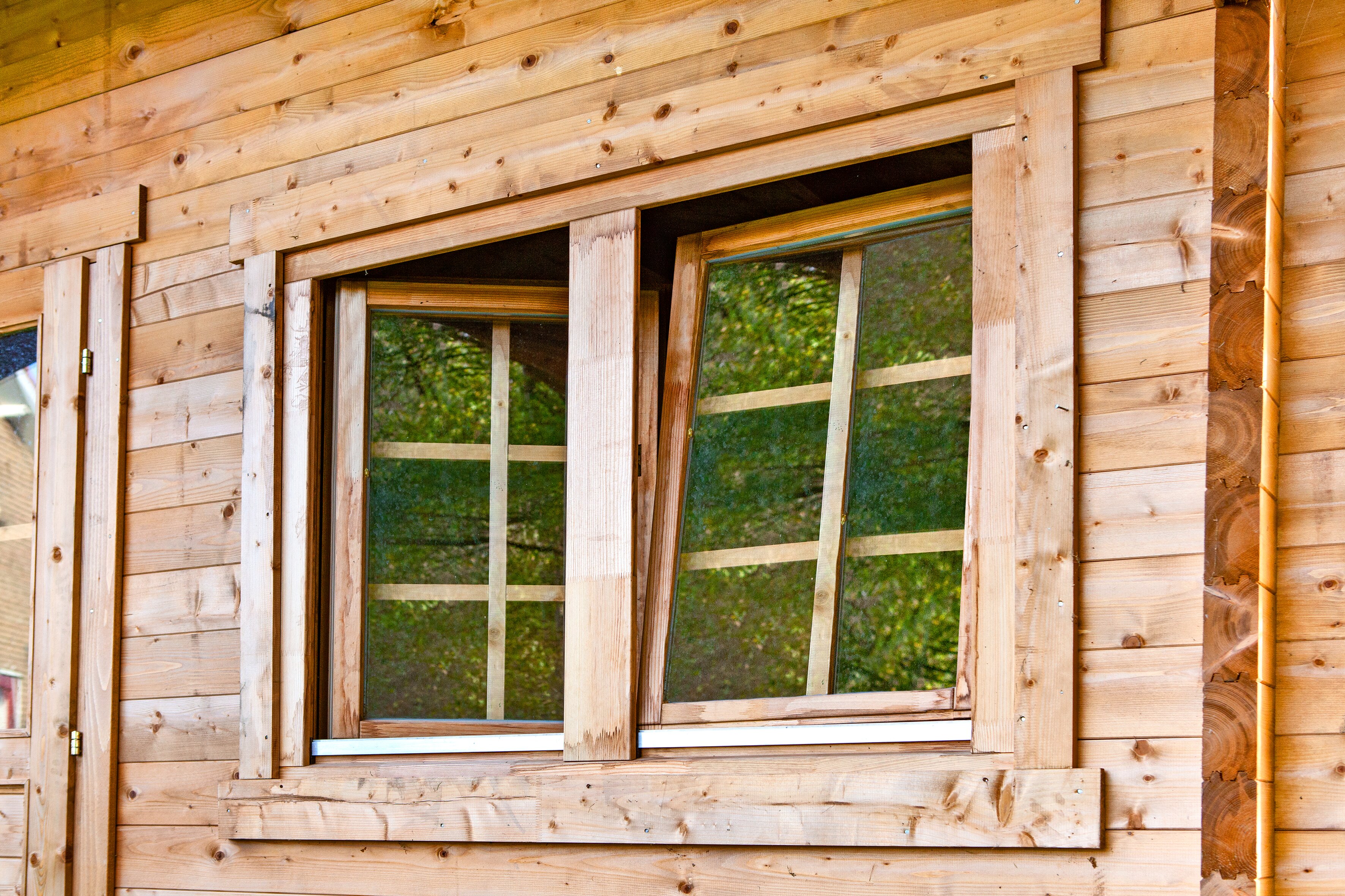 Blokhut - Tuinhuis Rorik | 58 mm | vuren Red Class Wood geïmpregneerd