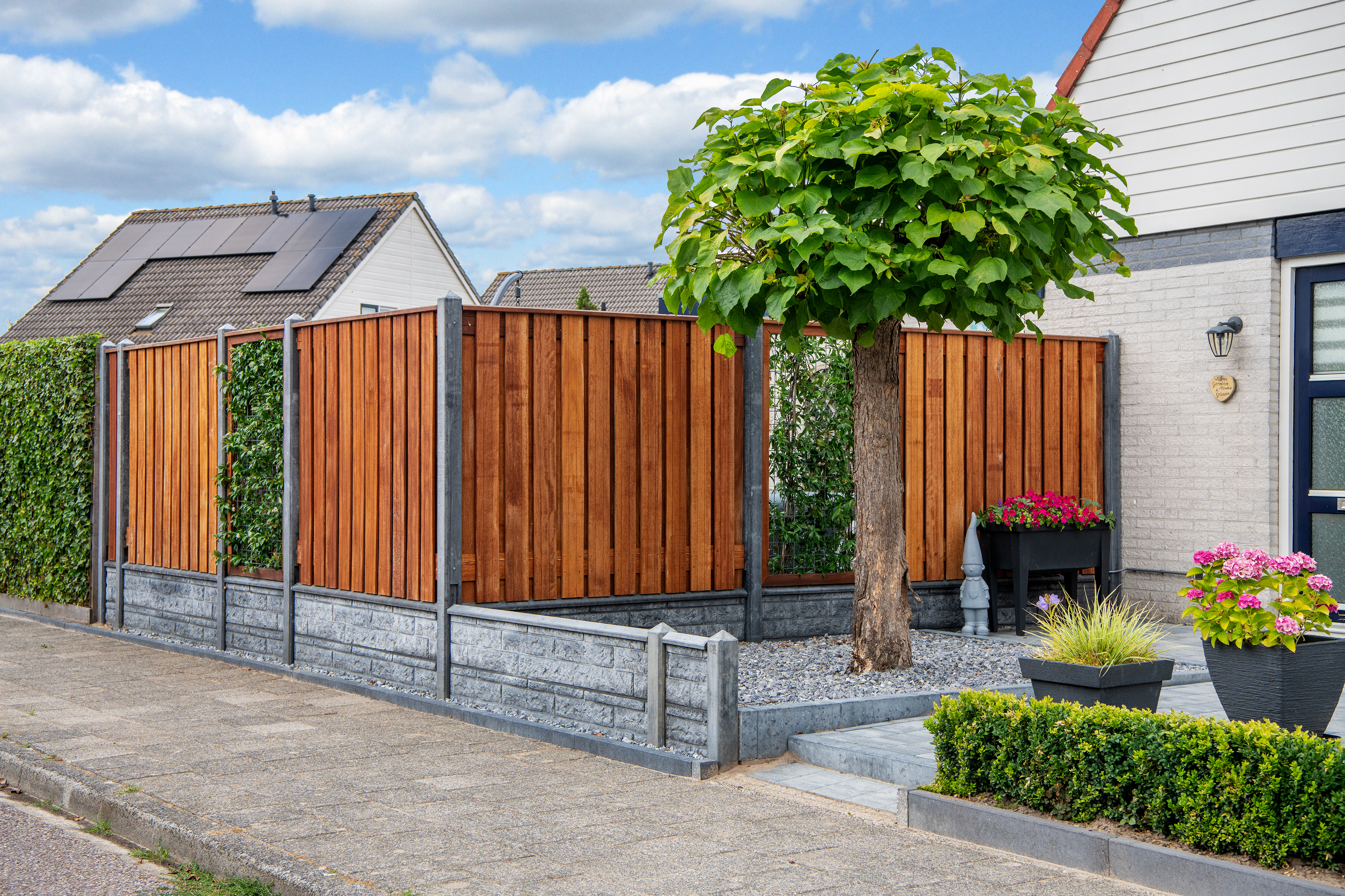 Tuinscherm hardhout kunstmatig gedroogd 21-planks (19 + 2) Dronten 180 x 180 cm Tuinscherm hardhout kunstmatig gedroogd 21-planks (19 + 2) Dronten 180 x 180 cm