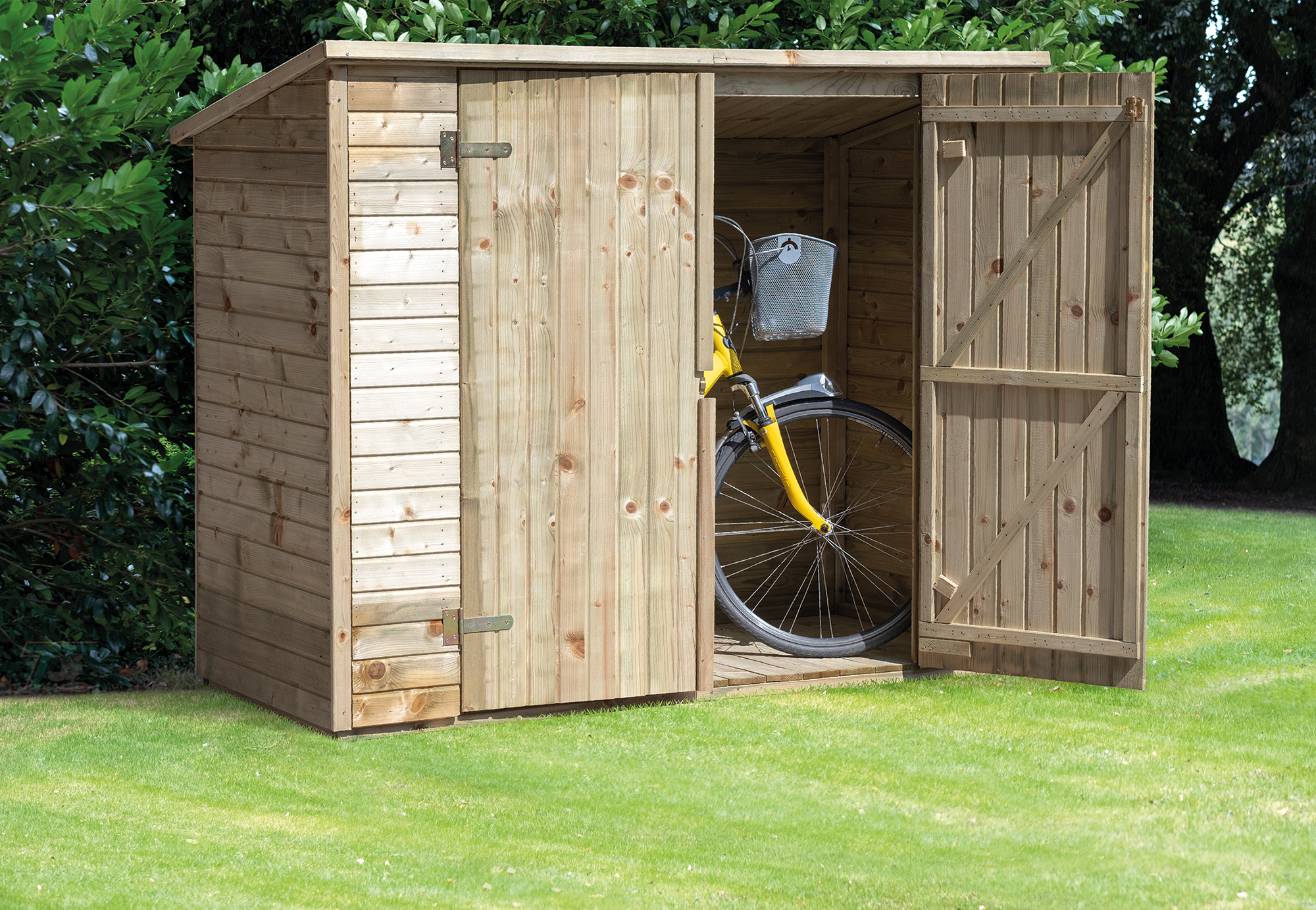 Sfeerfoto Berging Westerwald vuren groen geïmpregneerd incl. dakleer